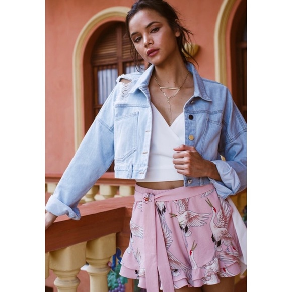 Edge StyLe Jackets & Blazers - LAST // Runaway New York Cropped Denim Jacket